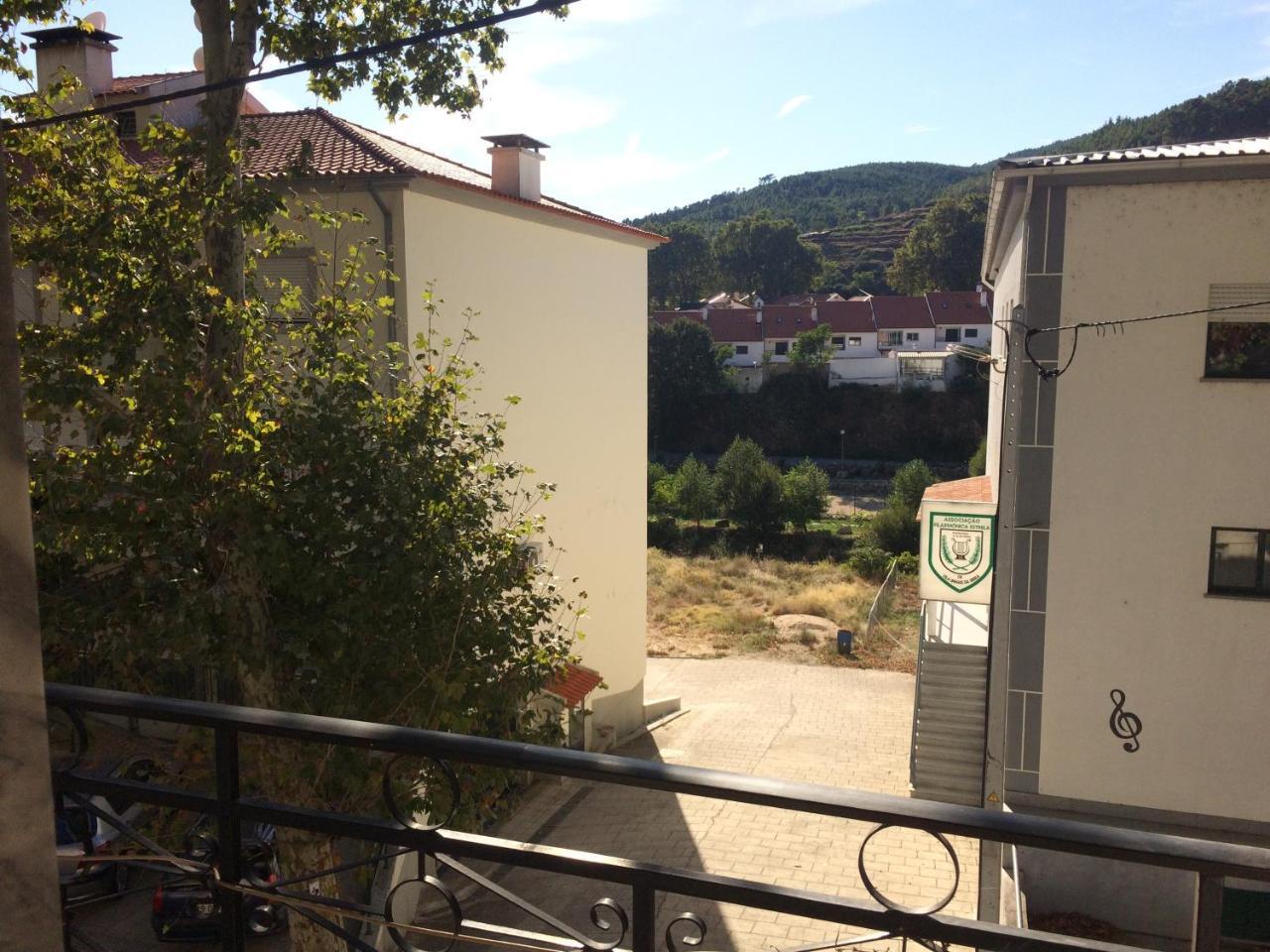 Pensao Estrela Hotell Unhais Da Serra Eksteriør bilde